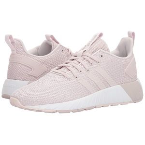 Women’s Adidas Sneakers 👟✨